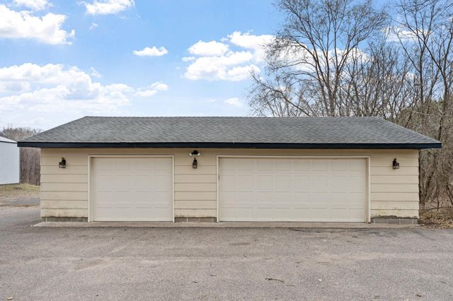 17551 Round Lake Boulevard NW, Andover, MN 55304