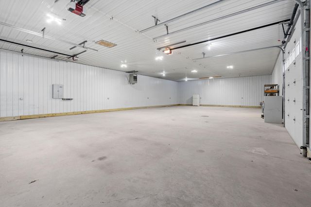 17551 Round Lake Boulevard NW, Andover, MN 55304