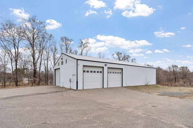 17551 Round Lake Boulevard NW, Andover, MN 55304