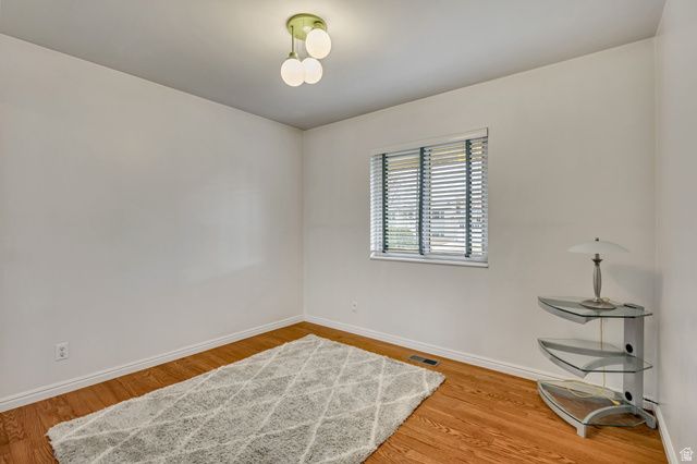 635 E PIONEER AVE, Sandy, UT 84070