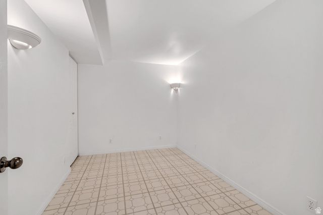 635 E PIONEER AVE, Sandy, UT 84070