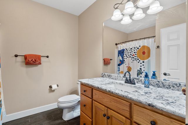 2000 CHAPEL RIDGE RD, Columbia, MO 65203