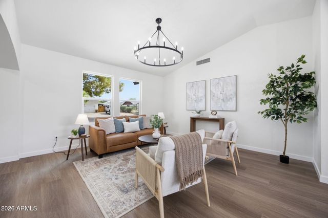 8016 E COLBY Street, Mesa, AZ 85207