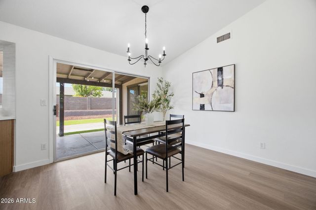 8016 E COLBY Street, Mesa, AZ 85207