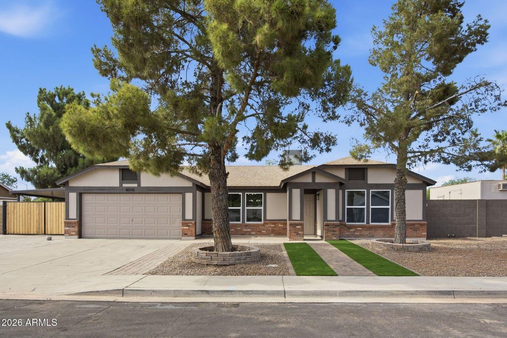 8016 E COLBY Street, Mesa, AZ 85207