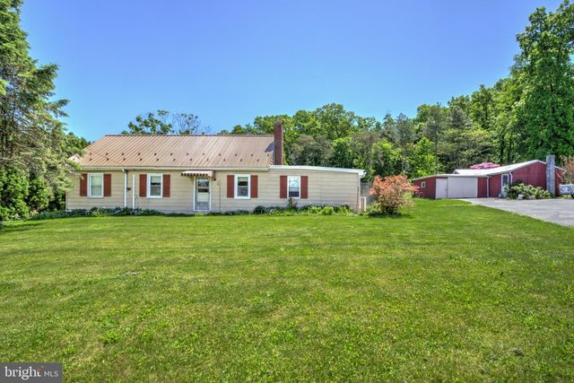 3472 MESSERSMITH RD, York, PA 17408