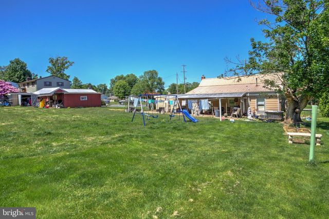 3472 MESSERSMITH RD, York, PA 17408