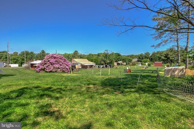 3472 MESSERSMITH RD, York, PA 17408