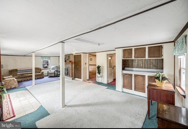 3472 MESSERSMITH RD, York, PA 17408