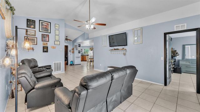 834 AUBURN PRESERVE BOULEVARD, Auburndale, FL 33823
