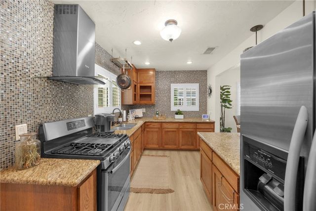 2330 Saint Joseph Avenue, Long Beach, CA 90815