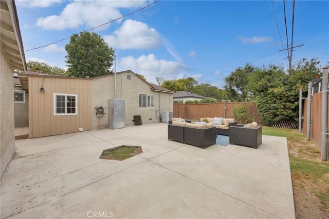 2330 Saint Joseph Avenue, Long Beach, CA 90815