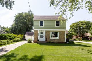 2520 49th Street, Des Moines, IA 50310