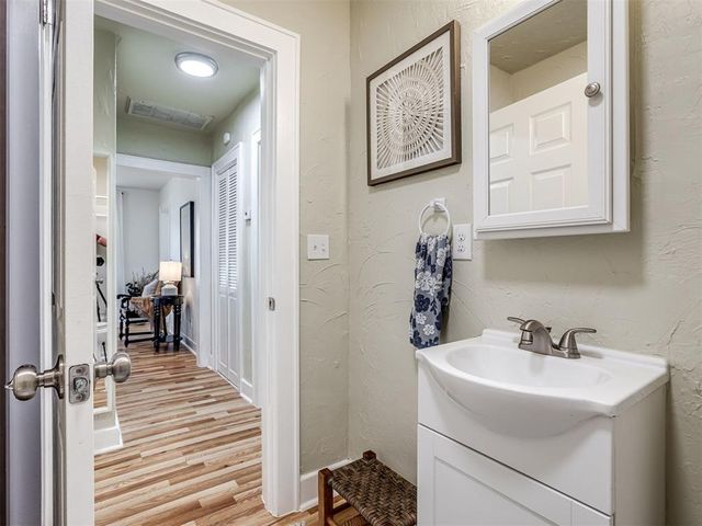 834 NW Eubanks Street, Oklahoma City, OK 73118