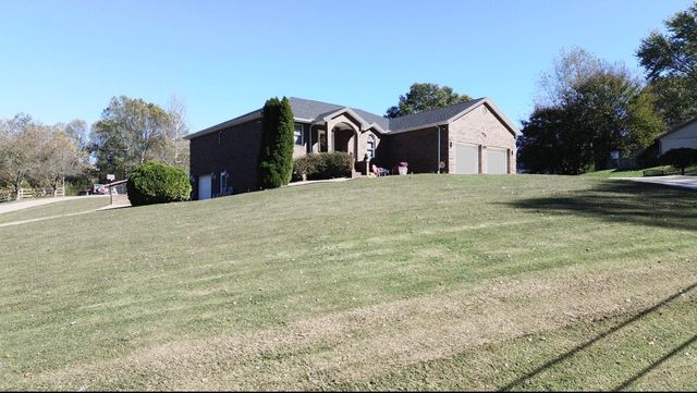 87 Meadowbrook Road, Vanceburg, KY 41179