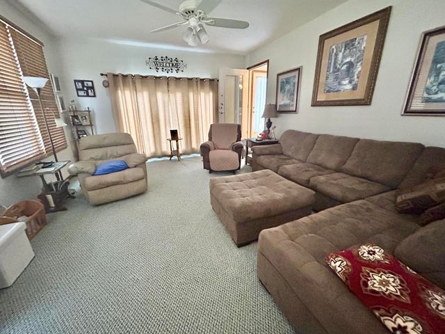 87 Meadowbrook Road, Vanceburg, KY 41179