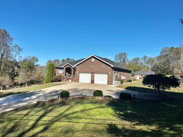 87 Meadowbrook Road, Vanceburg, KY 41179