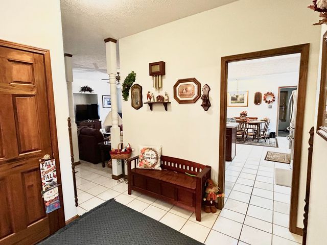 87 Meadowbrook Road, Vanceburg, KY 41179