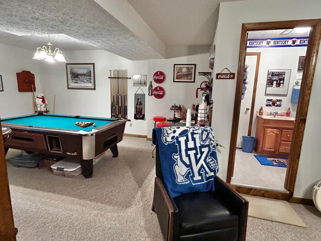 87 Meadowbrook Road, Vanceburg, KY 41179