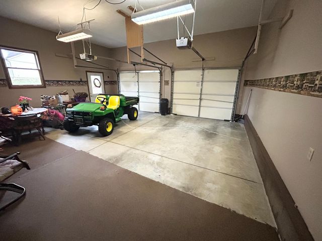 87 Meadowbrook Road, Vanceburg, KY 41179