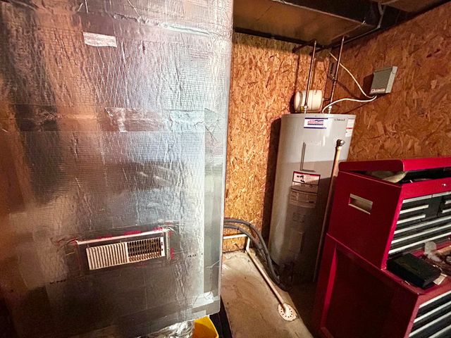 87 Meadowbrook Road, Vanceburg, KY 41179