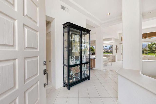 229 White Horse Trail, Palm Desert, CA 92211