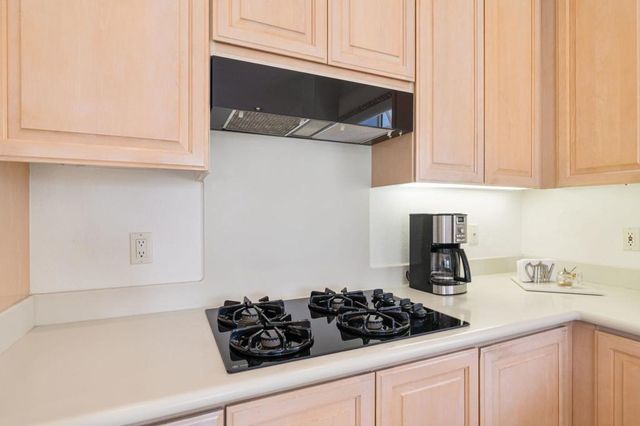 229 White Horse Trail, Palm Desert, CA 92211