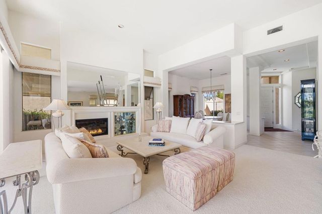 229 White Horse Trail, Palm Desert, CA 92211