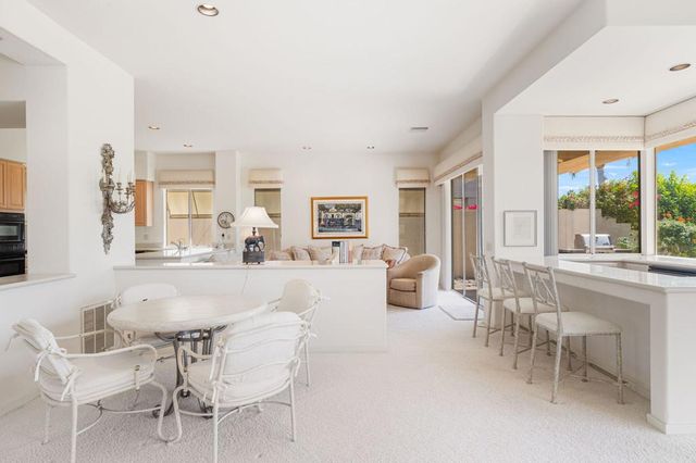 229 White Horse Trail, Palm Desert, CA 92211