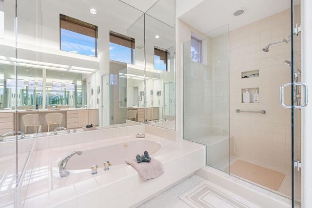 229 White Horse Trail, Palm Desert, CA 92211