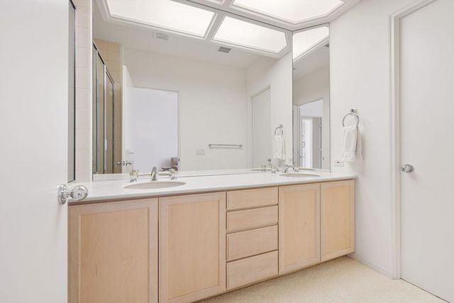 229 White Horse Trail, Palm Desert, CA 92211