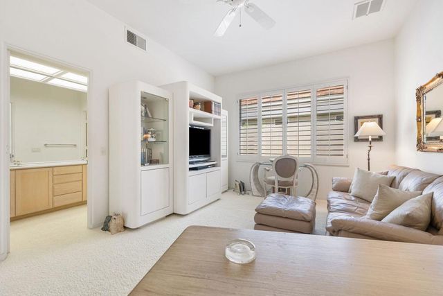 229 White Horse Trail, Palm Desert, CA 92211