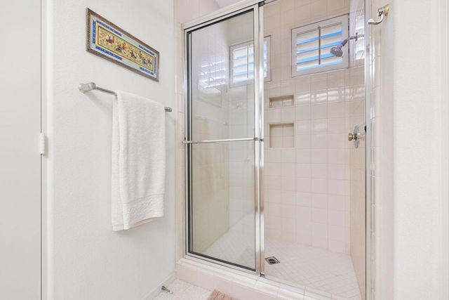 229 White Horse Trail, Palm Desert, CA 92211