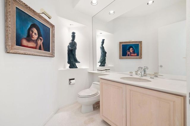 229 White Horse Trail, Palm Desert, CA 92211