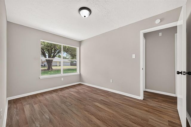 1415 Whispering Pine Drive, Missouri City, TX 77489