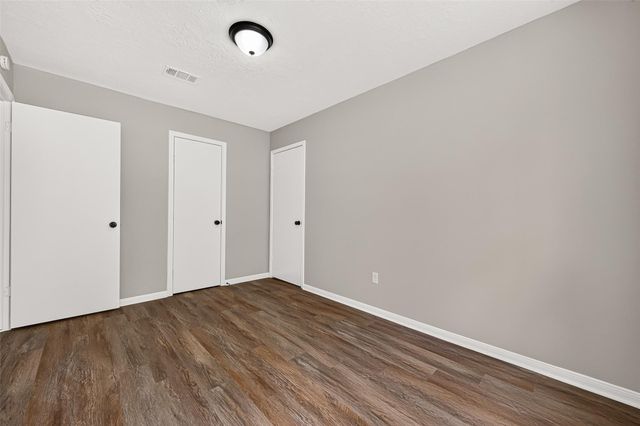 1415 Whispering Pine Drive, Missouri City, TX 77489