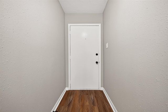 1415 Whispering Pine Drive, Missouri City, TX 77489