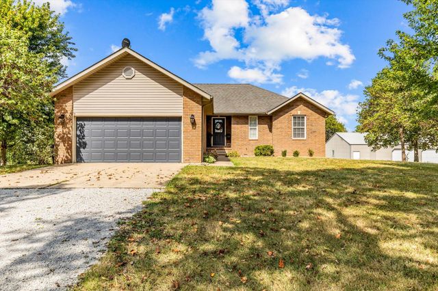 415 Coyote Ridge Drive, Billings, MO 65610