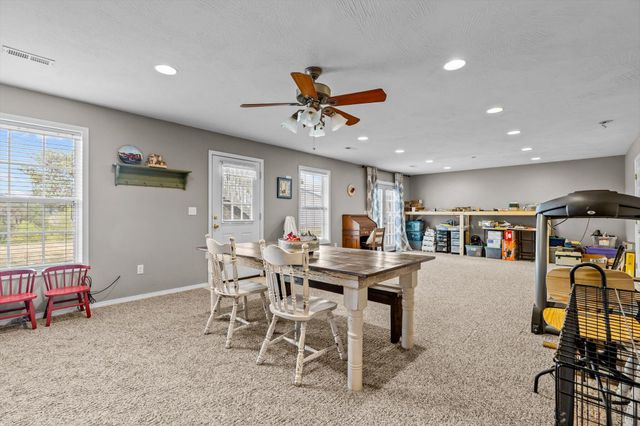 415 Coyote Ridge Drive, Billings, MO 65610