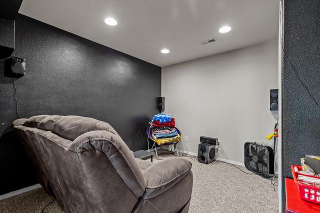 415 Coyote Ridge Drive, Billings, MO 65610