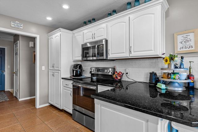 415 Coyote Ridge Drive, Billings, MO 65610