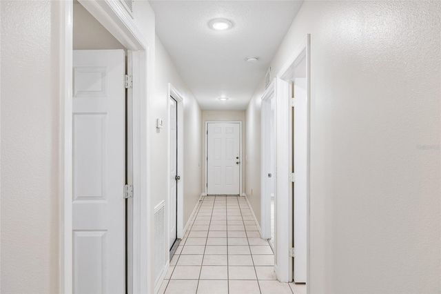 37228 GRASSY HILL LANE, Dade City, FL 33525