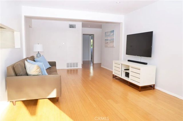 21703 Ocean Vista 201, Laguna Beach, CA 92651