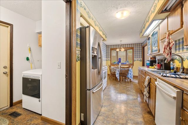 7225 Garber Road, Clayton, OH 45415