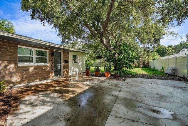 779 12TH AVE N, St Petersburg, FL 33704