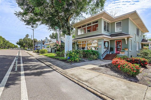 779 12TH AVE N, St Petersburg, FL 33704