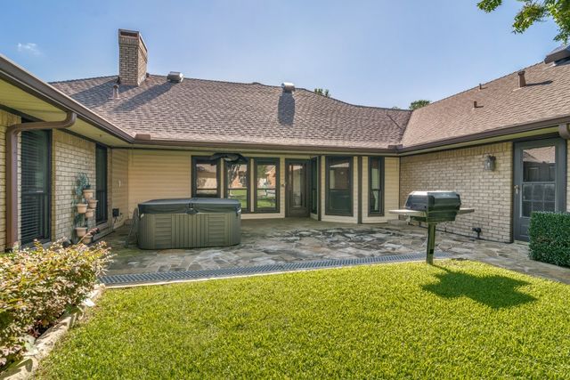 314 Stonebridge Drive, Rockwall, TX 75087