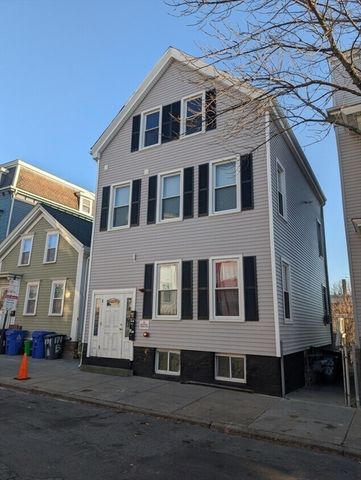 167 Lexington St 167, Boston, MA 02128