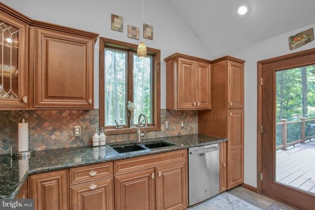 176 IMPERIAL DR, Mohnton, PA 19540