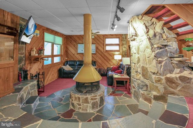 176 IMPERIAL DR, Mohnton, PA 19540